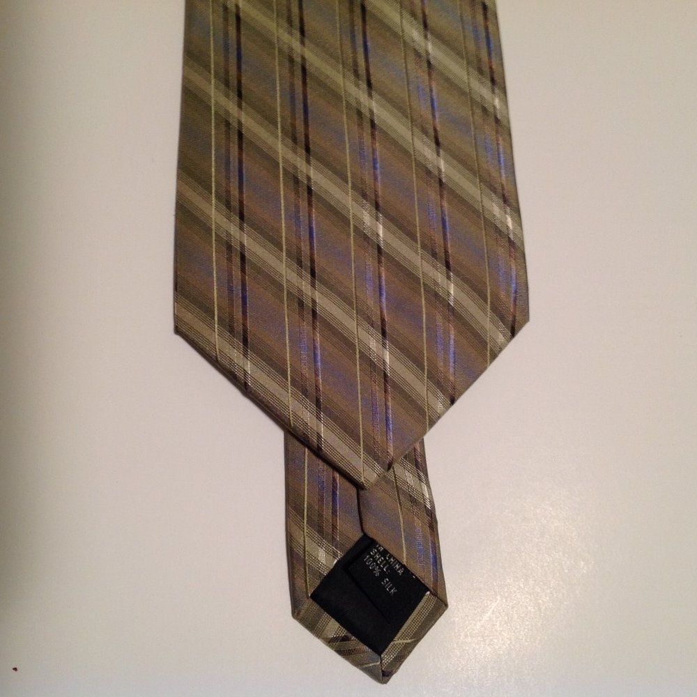 Courage Men's Tie Stiped Gold EUC